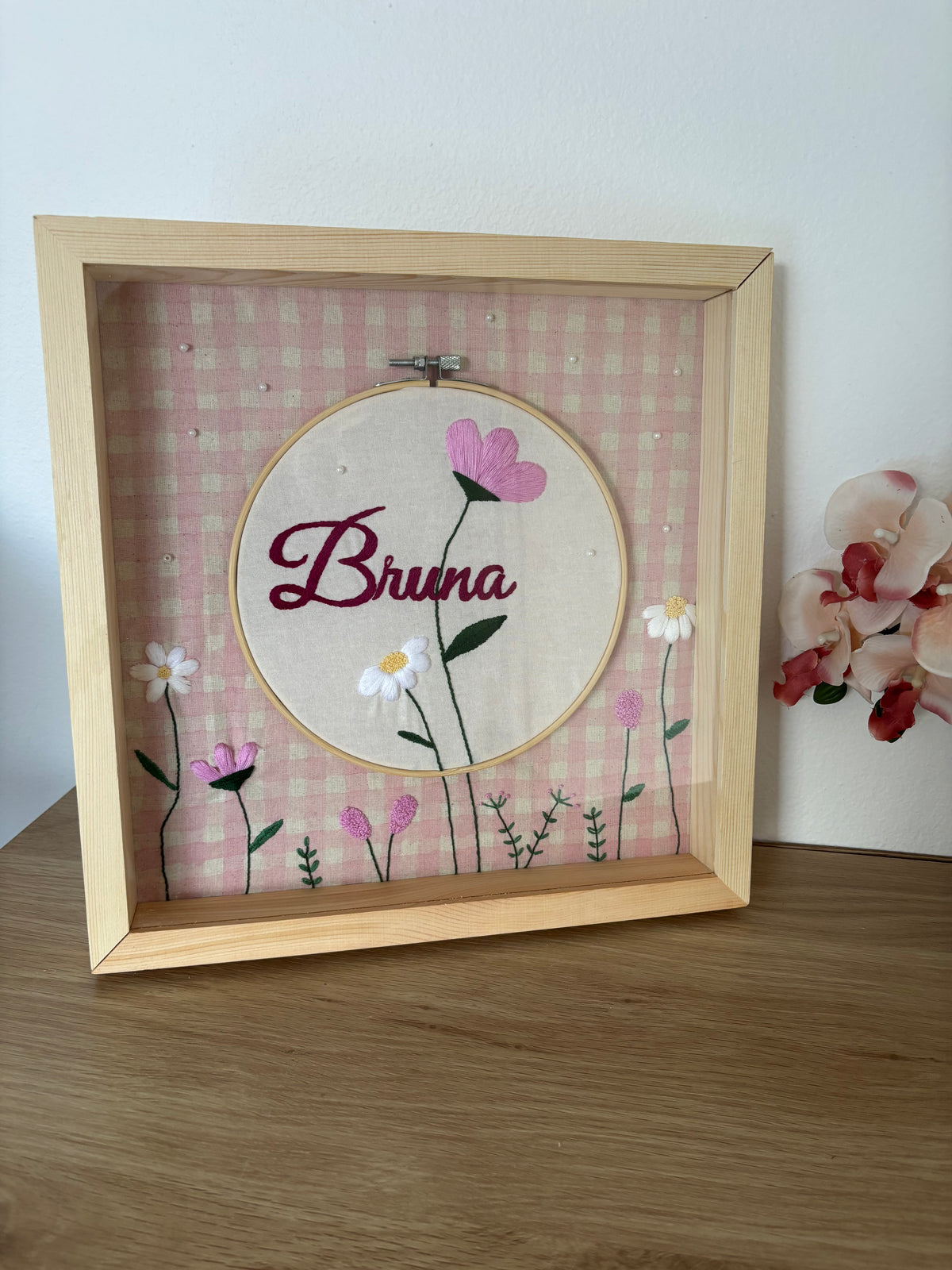 Personalized Embroidery Hoop Art – Custom Name and Flowers Frame