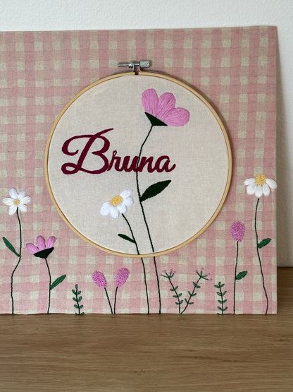 Personalized Embroidery Hoop Art – Custom Name and Flowers Frame